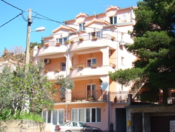 Apartmaji Villa Ledić